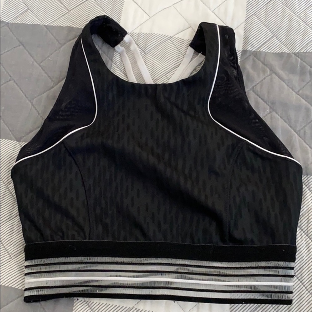 Open back sports bra